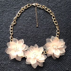 🌸🌸🌸Flower Necklace🌸🌸🌸
